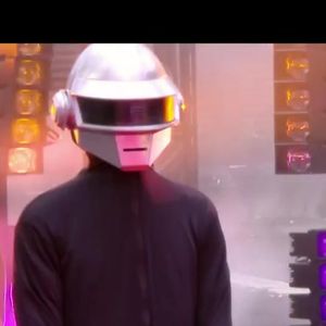 IA, nouveau chroniqueur de Cyril Hanouna dans "Tout beau, tout neuf".