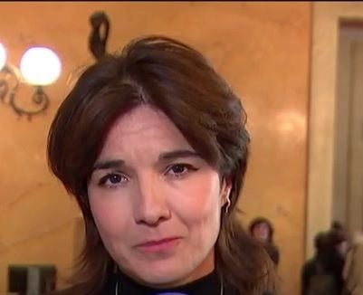 Après son départ de BFMTV, la journaliste politique Perrine Vasque intègre l'équipe de la présidente des écologistes à l'Assemblée