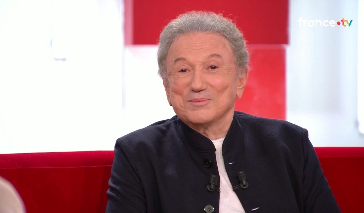 "Elle me manque beaucoup" : Michel Drucker rend un vibrant hommage à sa "jumelle" Françoise Coquet dans "Vivement dimanche"