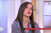 Camille Lellouche était très émue au moment d'honorer la mémoire de l'un de ses collaborateurs.