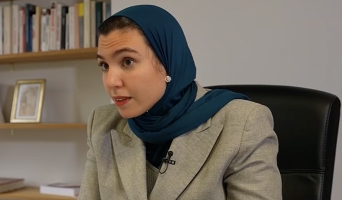 Interviewée voilée au JT de TF1, une avocate porte plainte après avoir été accusée "d'islamiser la France"