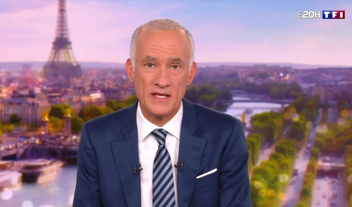 Audiences access : Près d'un million de téléspectateurs d'écart entre les "20 Heures" de Gilles Bouleau (TF1) et d'Aurélie Casse (France 2)