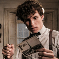 "Quelque chose que j'ai déjà joué" : Cet acteur français révèle avoir refusé de jouer dans "Les animaux fantastiques - Les crimes de Grindelwald"