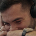 "Rendez-vous en terre inconnue" : Kendji Girac fond en larmes en recevant un message de sa fille Eva Alba et de Soraya, sa femme