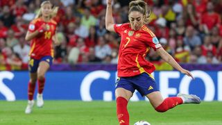 Diffusion Euro féminin de football 2025 : Le calendrier des retransmissions télé des demi-finales chaîne par chaîne