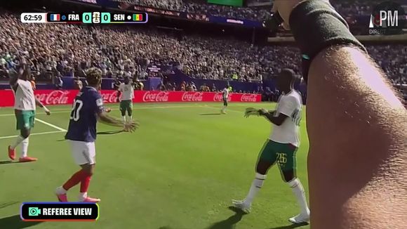 La caméra embarquée sur les arbitres de la Coupe du monde fait débat