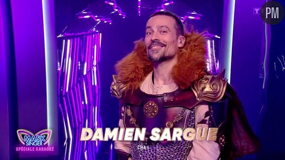 Damien Sargue était caché dans le costume du Bison