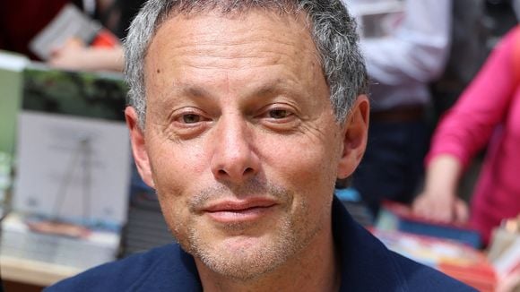 "Cette matinale de qualité n'a pas décollé" : Marc-Olivier Fogiel revient sur l’éviction de Thomas Sotto de RTL