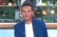 Mohamed Bouhafsi est le nouveau présentateur de "C à vous" le week-end.