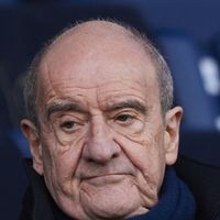 "Triste et pathétique" : Pierre Lescure fustige la Une de "La Provence" de Rodolphe Saadé après le sacre du PSG en Ligue des champions