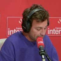 "Quelle santé !" : Bertrand Chameroy se paye les éditions Fayard et l'avalanche de titres écrits par des politiques d'extrême droite