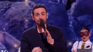 "Les ayants droit sont très précautionneux" : Pourquoi la spéciale "Harry Potter" de "Mask Singer" 2025 a été "très dur" à mettre en place sur TF1
