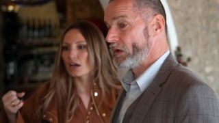 "C'était horrible" : Fred Sirieix et Pauline Petta dévoilent leurs pires découvertes sur le tournage d'"Alerte à l'hôtel" sur M6