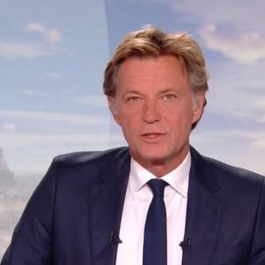 Laurent Delahousse aux commandes du "20 Heures" de France 2.