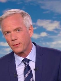 Audiences access : Face à Jean-Baptiste Boursier sur TF1, Julien Arnaud a-t-il bien démarré son dernier été au "20 Heures" de France 2 ?