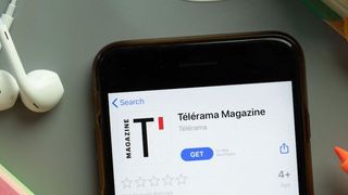 Une journaliste de "Télérama" convoquée par la police pour une enquête sur une célébrité parisienne... qui n'est pas encore parue !