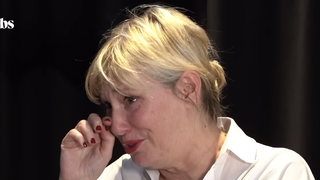 "C'est un niveau d'angoisse gigantesque" : En larmes, Maïtena Biraben témoigne sur son autisme et son traumatisme d'un diagnostic tardif