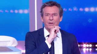 Audiences : "Les 12 coups de midi" et le "13 Heures" de Marie-Sophie Lacarrau au plus haut cette saison sur TF1, encore un record pour Flavie Flament sur France 3