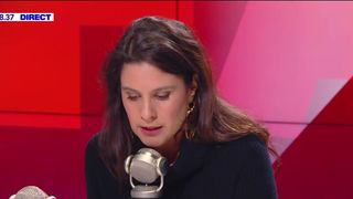 "Je n'étais pas très à l'aise à l'idée de vous recevoir" : Apolline de Malherbe contrariée devant son invité du jour sur BFMTV