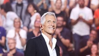 "On a perdu un membre de la famille" : À qui Nagui a-t-il dédié la 600e émission de "Taratata" diffusée ce samedi