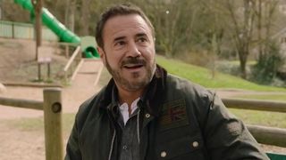 Audiences : Quel score pour la comédie inédite en clair "Nous, les Leroy" sur TF1 face aux soirées électorales de France 2 et France 3 ?