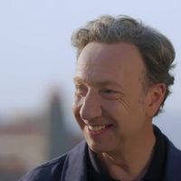 "On va adapter l'émission pour lui" : Stéphane Bern récupère la présentation de "La Carte aux trésors" sur France 3 après le retrait de Cyril Féraud