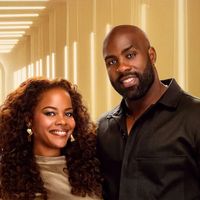 "Pour le meilleur et à l'aveugle" : Qui sont les 30 candidats de version française de la télé-réalité "Love is Blind" sur Netflix ?