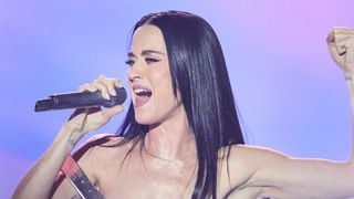 Katy Perry, Gims, Aya Nakamura... Quelles stars seront présentes au "Gala des Pièces jaunes" diffusé ce mardi soir sur France 2 ?