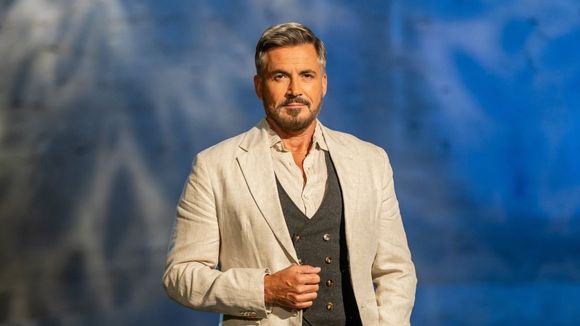 Olivier Minne devient le nouvel animateur du "Meilleur Pâtissier" sur M6