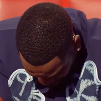 "Je ne vais pas pleurer mais..." : Tayc s'effondre en évoquant le décès de son frère dans "The Voice" sur TF1