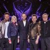 Kev Adams, Chantal Ladesou, Camille Combal, Michael Youn et Laurent Ruquier sur le plateau de "Mask Singer" 2026.