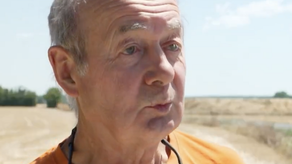 Mégabassines : Une équipe du "20 Heures" de France 2 "prise à partie" et "obligée de quitter les lieux" lors d'un tournage