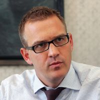 Après "Ici Paris" et "France Dimanche", Daniel Kretinsky (CMI) se sépare du magazine "Télé 7 jours" et entre en "négociation exclusive" avec le groupe Bauer Media ("Télécâble Sat Hebdo")