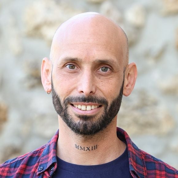 Adrien, 41 ans, étalagiste à Salon-de-Provence (13), candidat du "Meilleur Pâtissier" 2025 sur M6