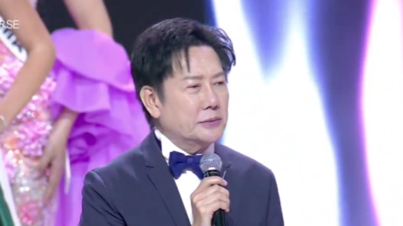 Départs successifs du jury, hospitalisation d’une candidate après une chute… Le concours Miss Univers poursuit son naufrage