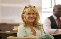 La bande-annonce de la série "Le Diplôme" sur TF1.