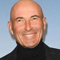 Quatre ans après son départ d'Europe 1, Nicolas Canteloup signe son retour à la radio sur RMC