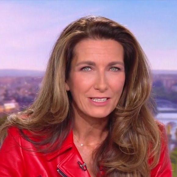 Anne-Claire Coudray a présenté "Le 13 heures" et "Le 20 heures" de TF1 hier.