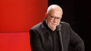 "J'ai réalisé mon rêve" : Très ému, Jean Resseguié fait ses adieux à RMC après 37 ans d'antenne