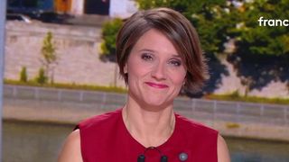 "Je ne suis pas là pour faire le show" : Mélanie Taravant remplace pour la première fois Julian Bugier au "13 Heures" de France 2 dès ce lundi