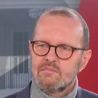 "Ce n'est plus possible" : Le journaliste Michel Mompontet "interrompt sa collaboration" avec Franceinfo à cause d'"incompatibilités"