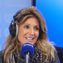 &quot;J’attends un bébé&quot; : En direct dans &quot;Pascal Praud et vous&quot; sur Europe 1, Caroline Ithurbide annonce être enceinte de son troisième enfant