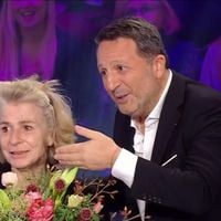 "C'est sa dernière aujourd'hui" : À qui Arthur a-t-il rendu hommage sur le plateau de "Qui veut gagner des millions ?" sur TF1 ?