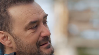 "Ici, j'ai tout oublié" : Cyril Lignac et Laury Thilleman en pleurs pour leurs adieux aux Gauchos dans "Rendez-vous en terre inconnue" sur France 2