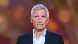 Après les accusations de Charles Alloncle contre lui, Nagui porte plainte contre X