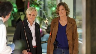 Audiences : Après un net repli en saison 2, la saison 3 de "Master Crimes" avec Muriel Robin et Anne Le Nen a-t-elle redressé la barre ?