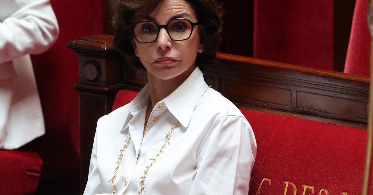 Le Sénat sous le charme du mutisme politique