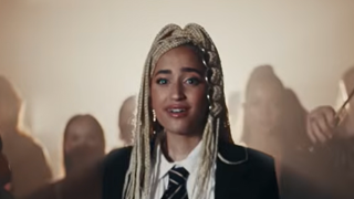 Eurovision 2026 : Découvrez "Regarde !", la chanson de Monroe qui représentera la France