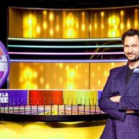 13 ans après la dernière diffusion du jeu avec Benjamin Castaldi sur TF1, Éric Antoine relance "La roue de la fortune" dès le 27 janvier 2025 sur M6