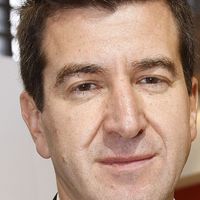 "Ils ne nous feront pas taire"  : Matthieu Pigasse réagit après l'intervention de l'Arcom auprès de France 2 suite à son intervention dans "L'événement"